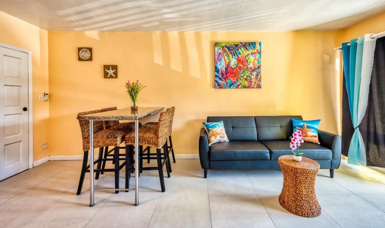Lovely Apartment Near Beach, Downtown, 24H Security, Pool Nasáu Exterior foto